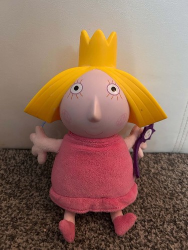 Ben holly little - ben, holly's