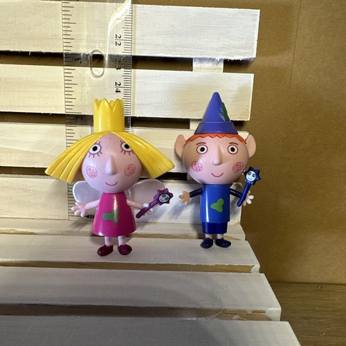 Ben and holly little - holly's,
