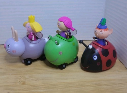 Set ben and holly s - of, holly’s